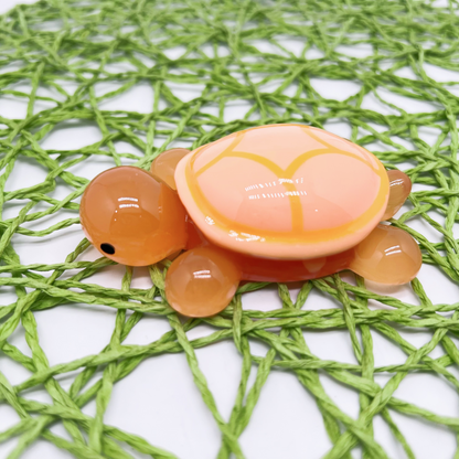 Luminous Gaint Turtle（8.6cm*5.8cm）